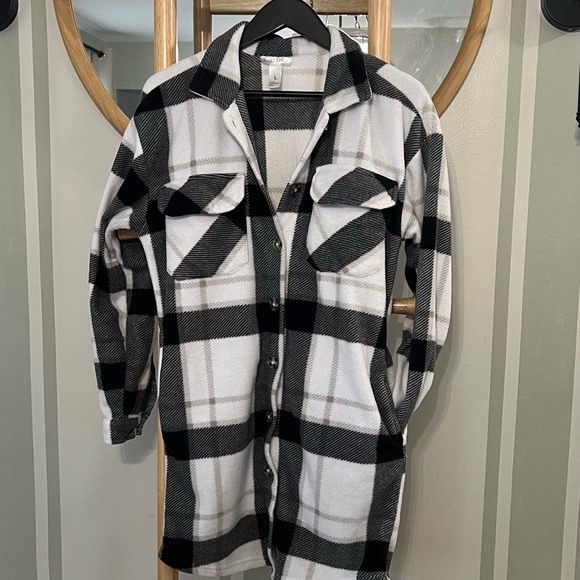 just be Jackets & Blazers - just be Black and White Plaid Flannel Shacket